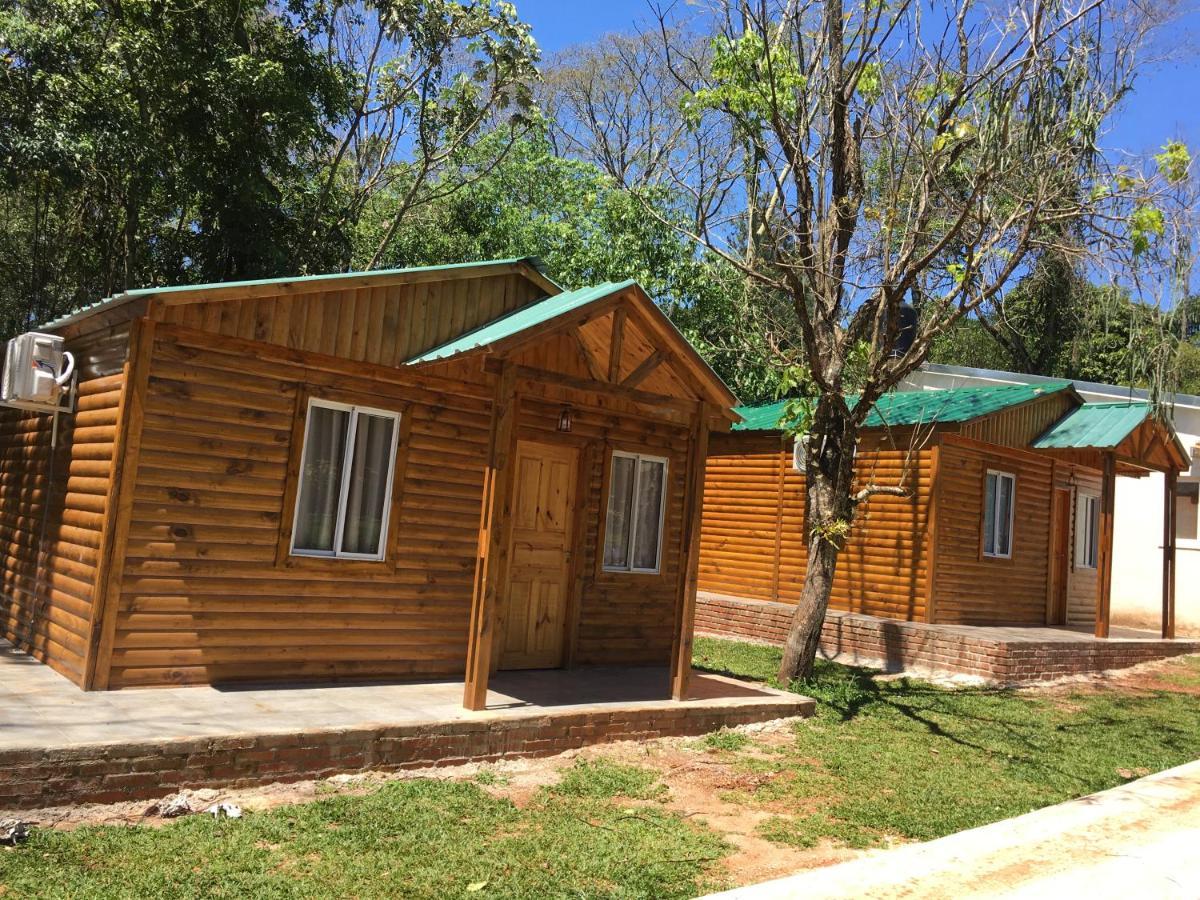 Posada Enki Puerto Iguazú Dış mekan fotoğraf