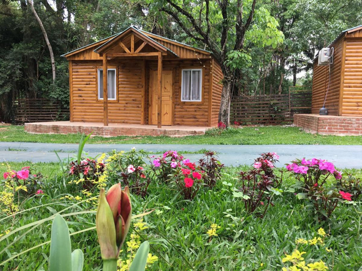 Posada Enki Puerto Iguazú Dış mekan fotoğraf