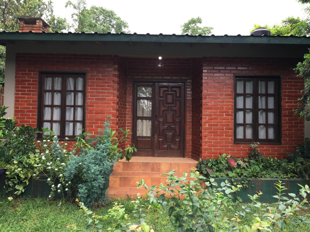 Posada Enki Puerto Iguazú Dış mekan fotoğraf